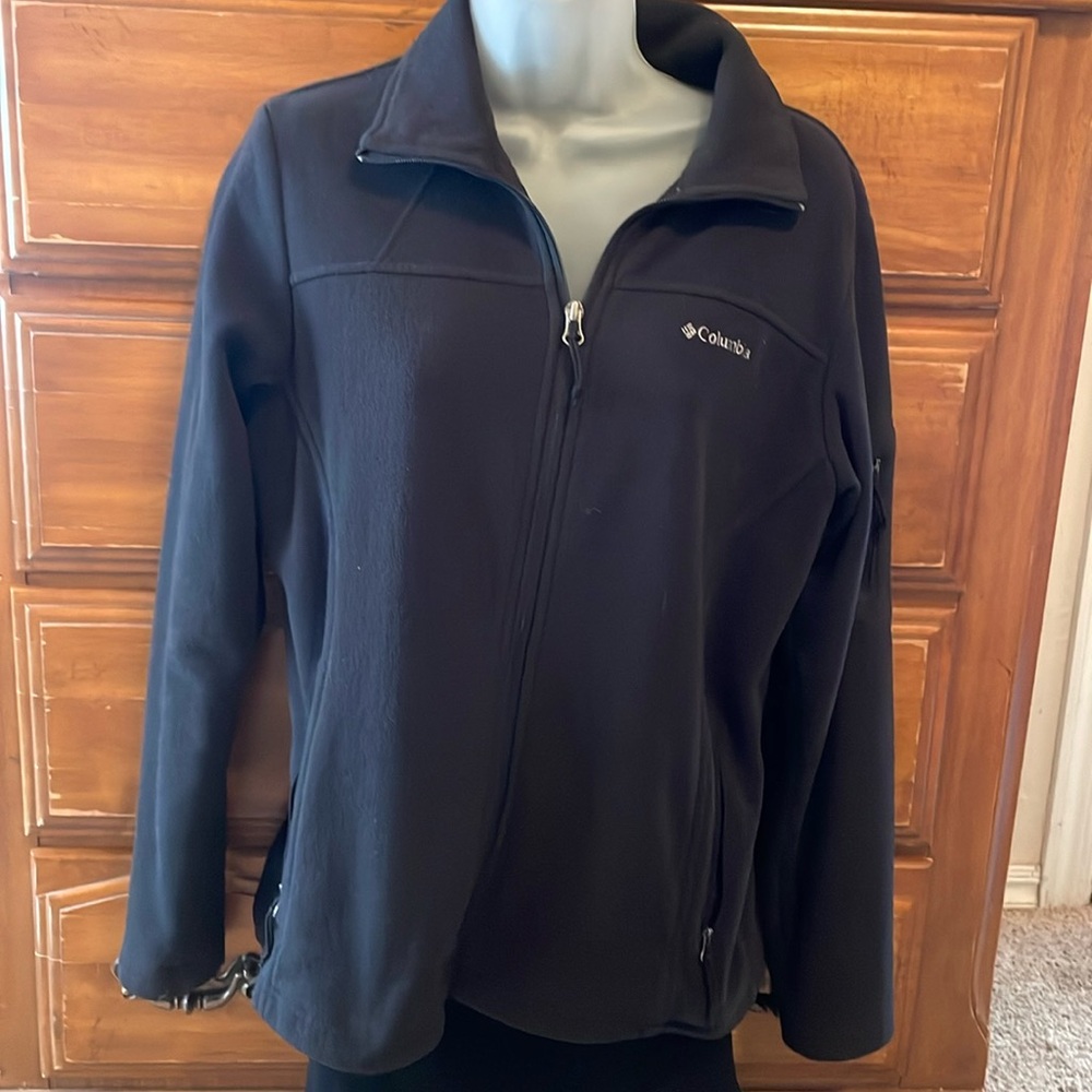 Black Columbia fleece
